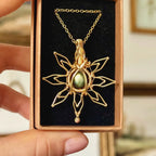 Labradorite shooting star